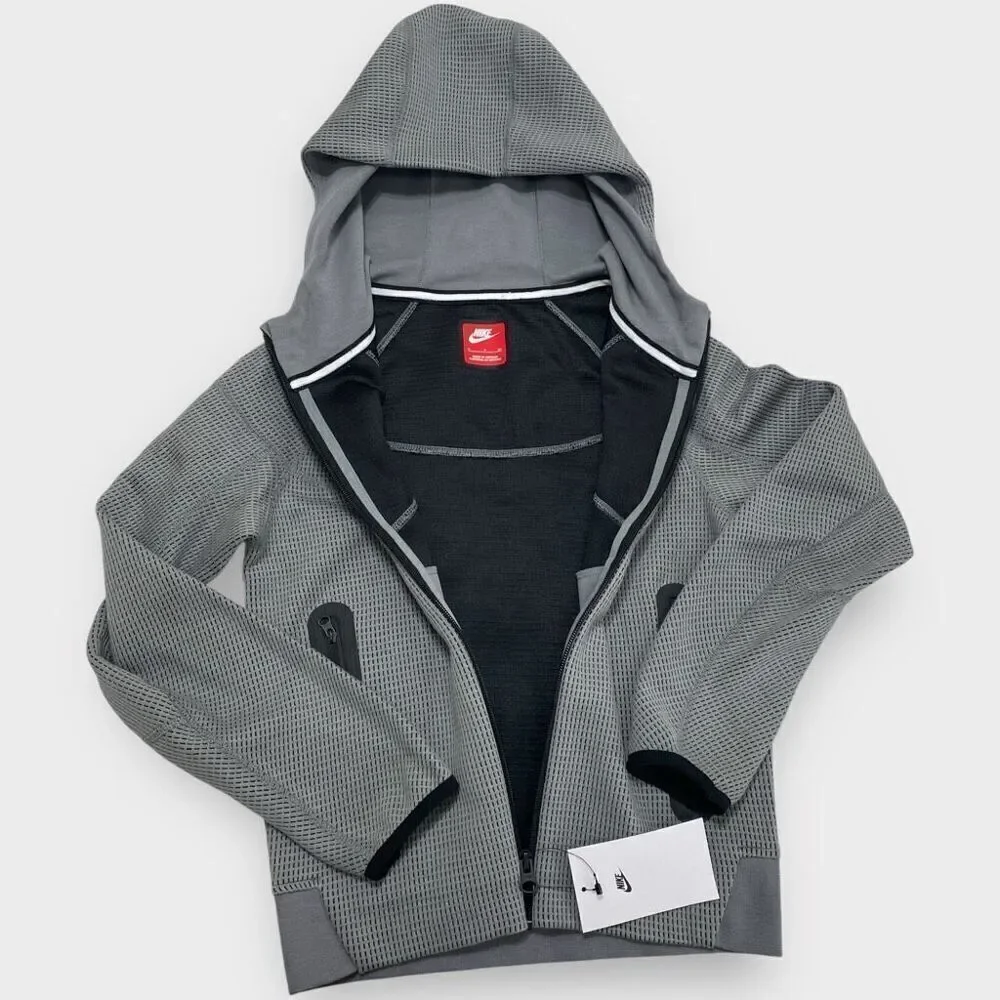 Nike Sportswear Tech Fleece Kids Winterized Full-Zip Gray Black Hoodie size S